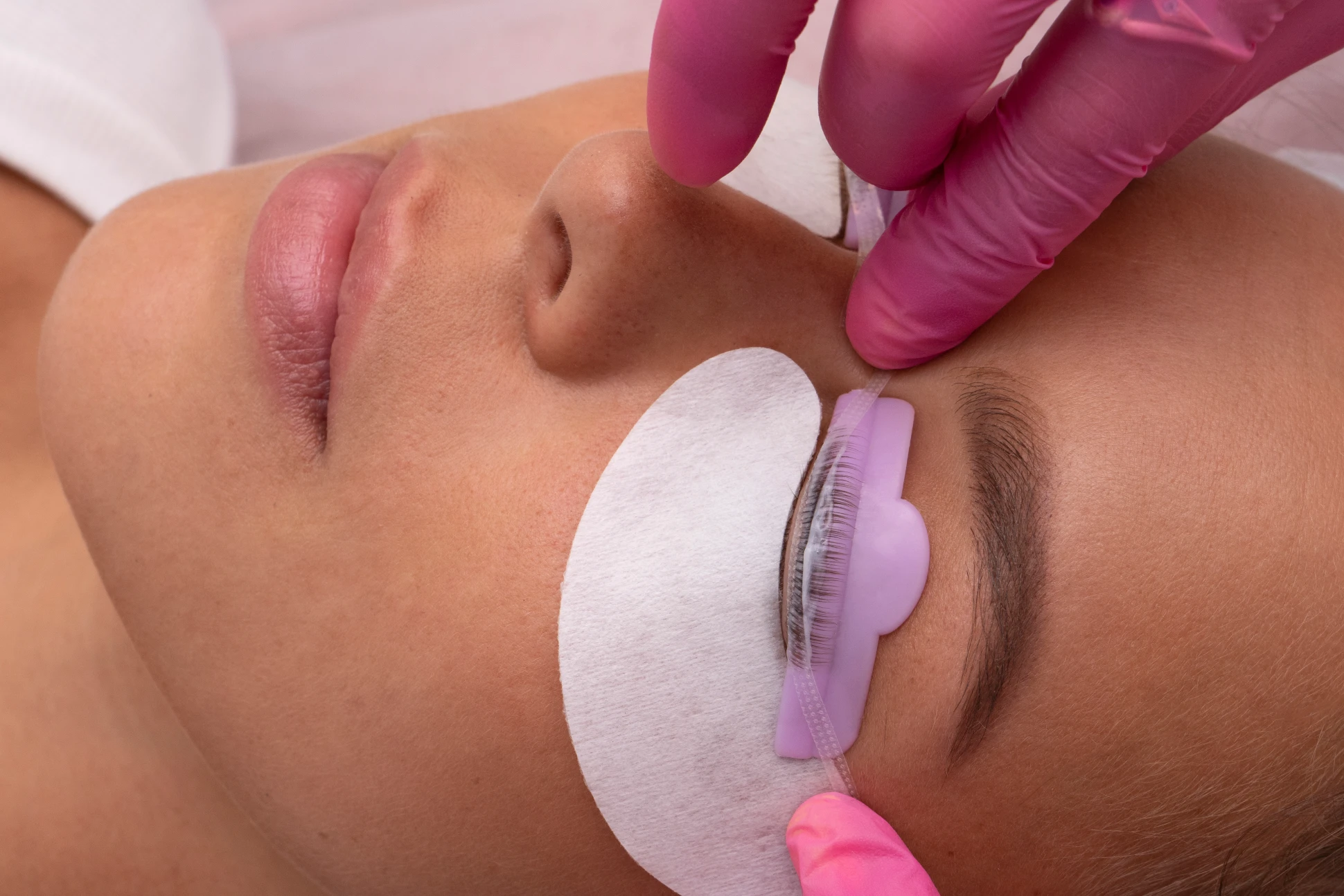 Extension de cils - Institut de beauté à Saint Etienne - Insolite Beauté
